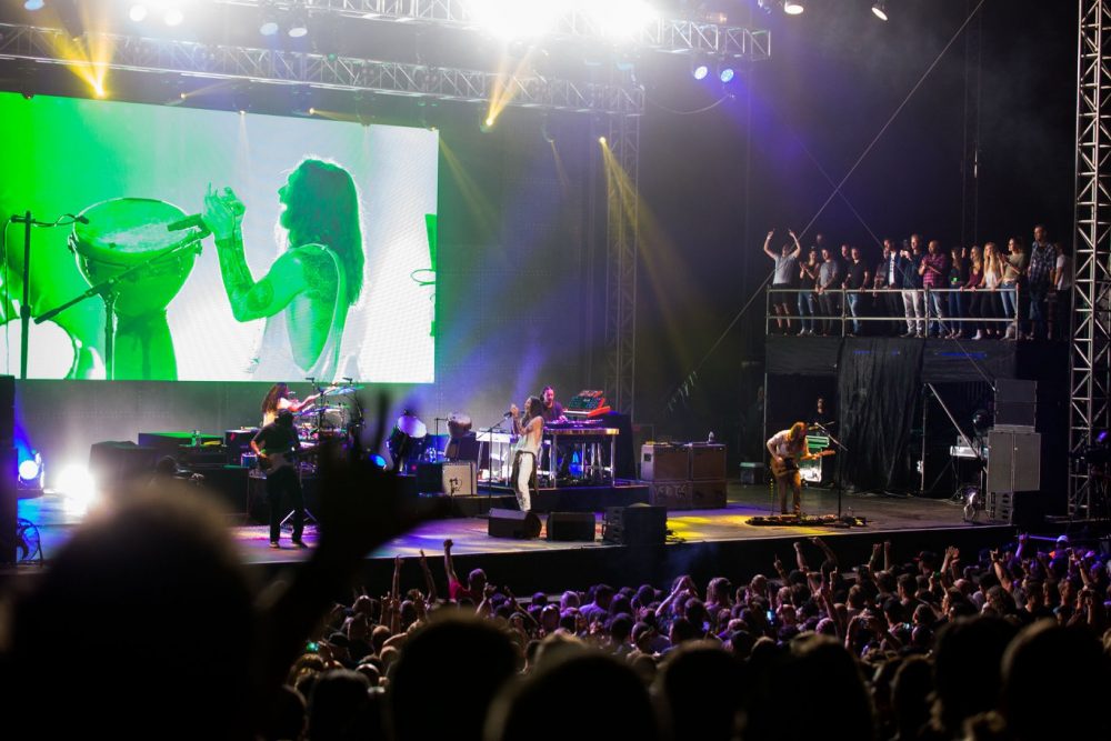 Incubus at the Voortrekker Monument, Photo by Kurt Sassenberg/UrbanPlayground. Supplied by We Are Live.